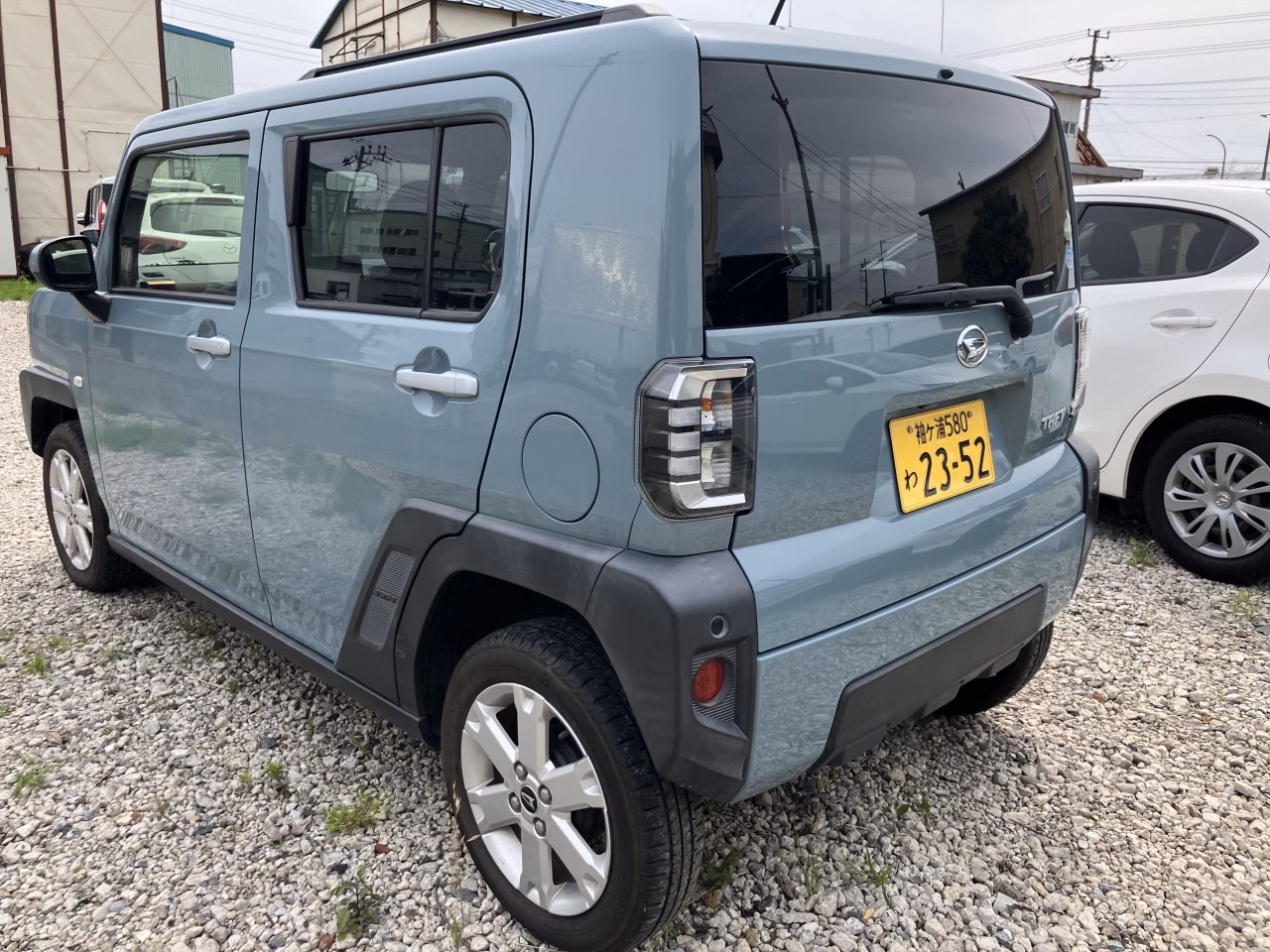 DAIHATSU TAFT