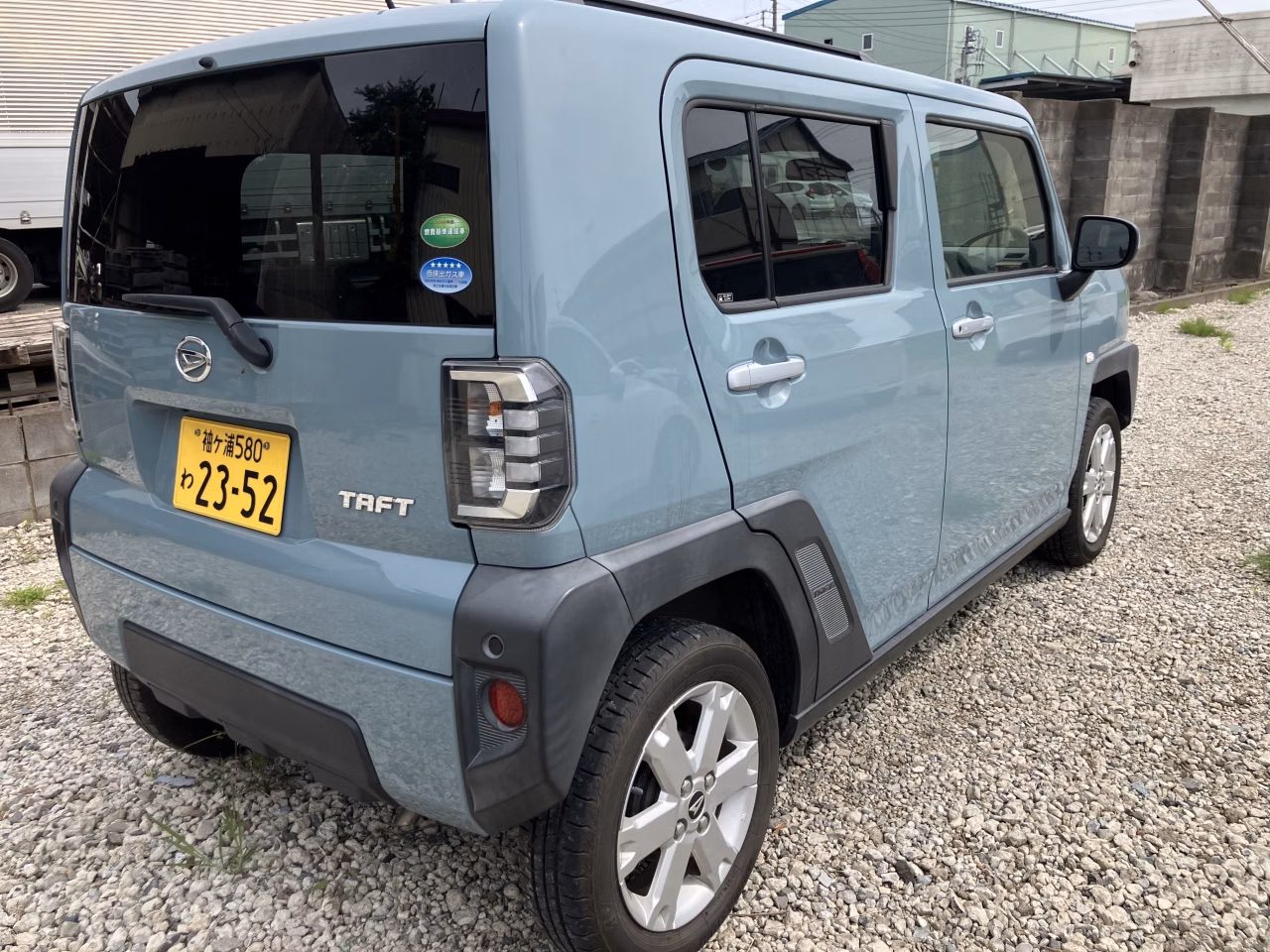 DAIHATSU TAFT