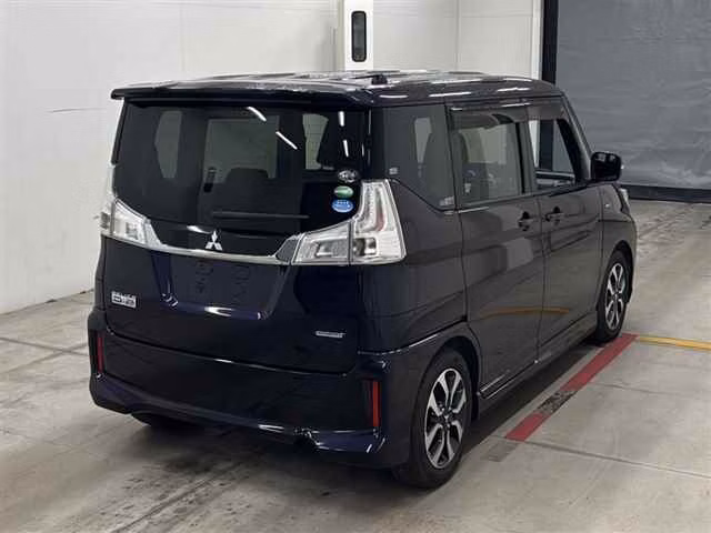 MITSUBISHI DELICA D:2