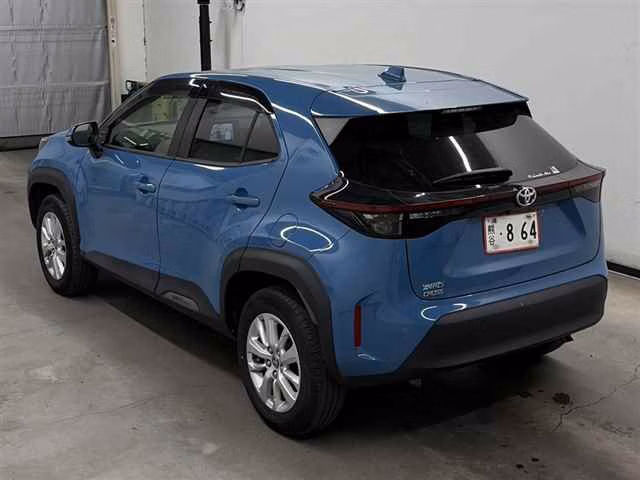 TOYOTA YARIS CROSS