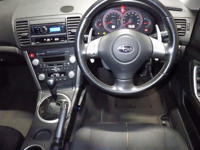 SUBARU LEGACY B4
