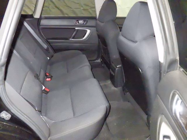 SUBARU LEGACY B4