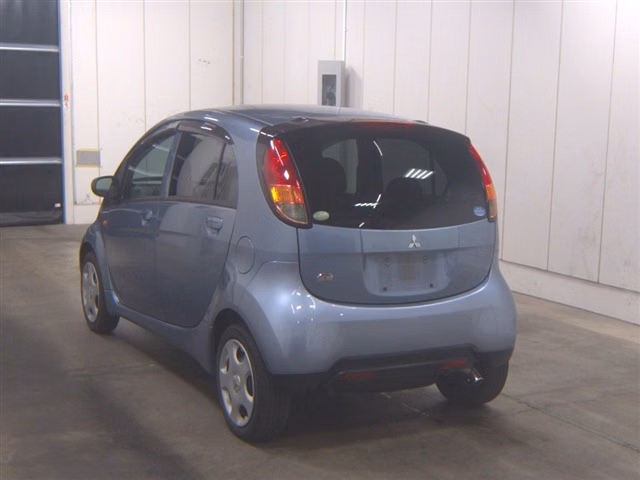 MITSUBISHI I