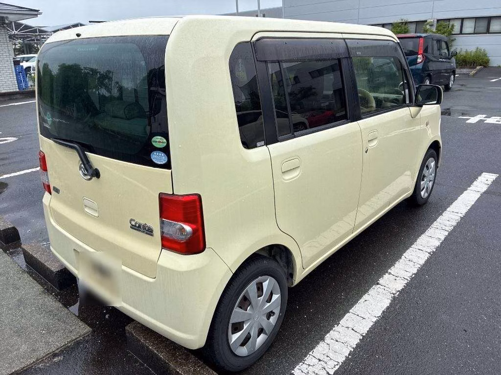 DAIHATSU MOVE CONTE