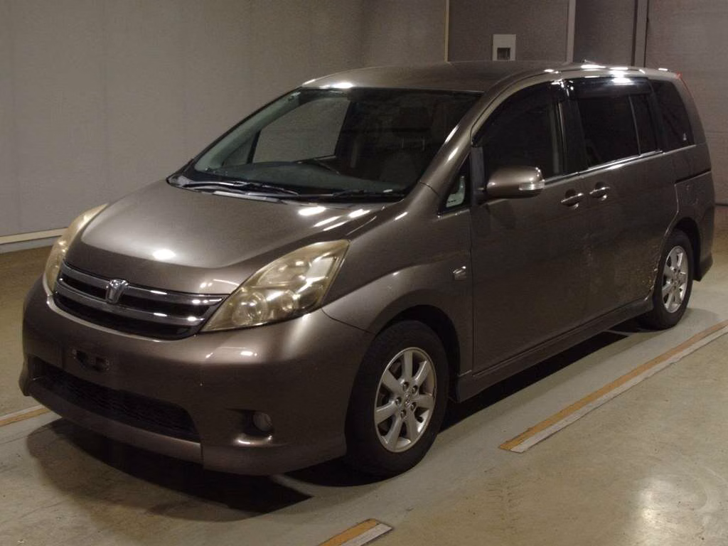 TOYOTA ISIS