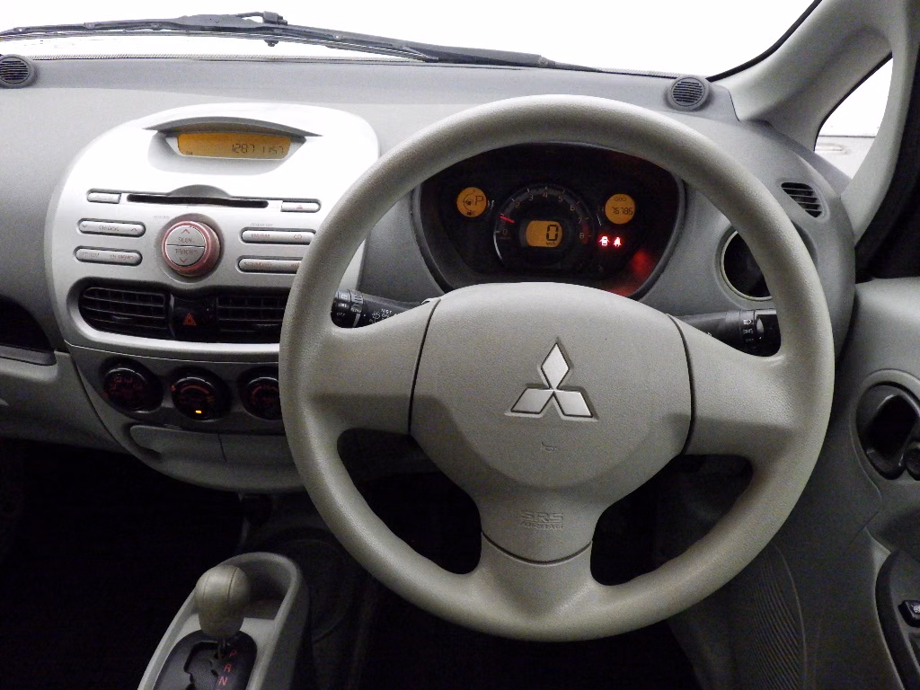 MITSUBISHI I