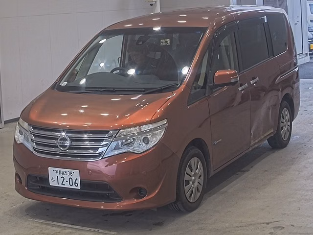 NISSAN SERENA
