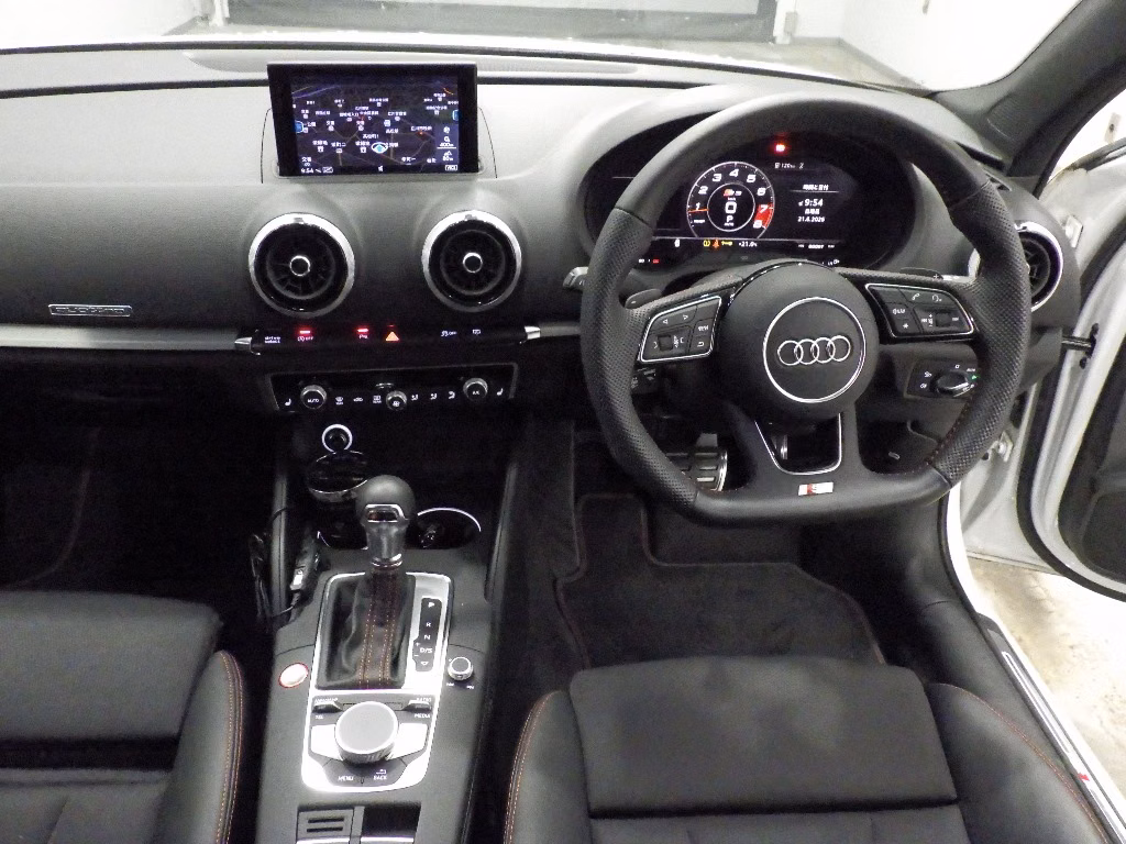 AUDI S3