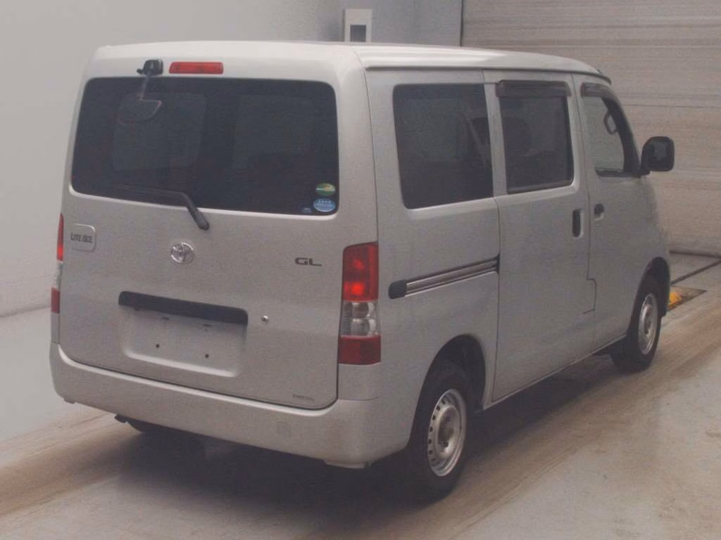 TOYOTA LITE ACE