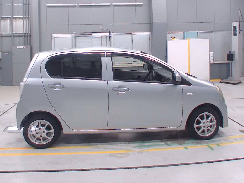 TOYOTA PIXIS EPOCH