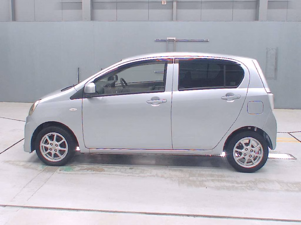 TOYOTA PIXIS EPOCH