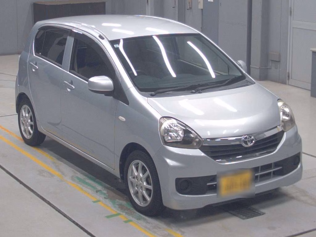 TOYOTA PIXIS EPOCH