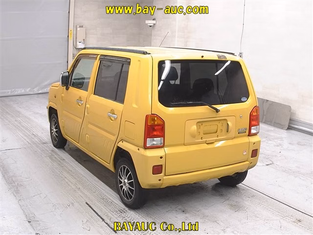 DAIHATSU NAKED