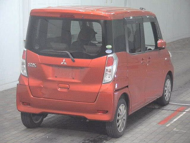 MITSUBISHI EK SPACE