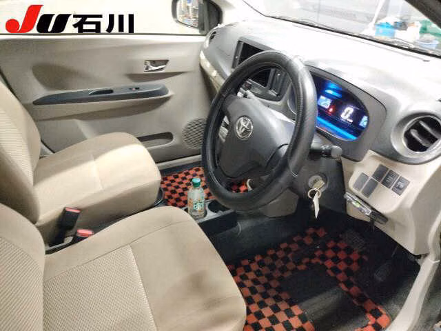TOYOTA PIXIS EPOCH