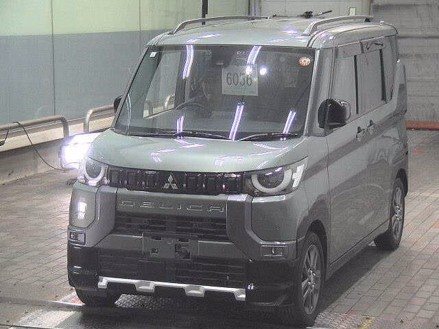 MITSUBISHI DELICA MINI