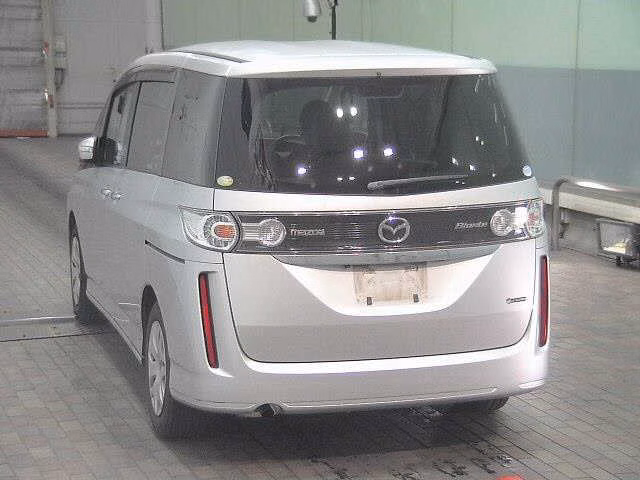 MAZDA BIANTE