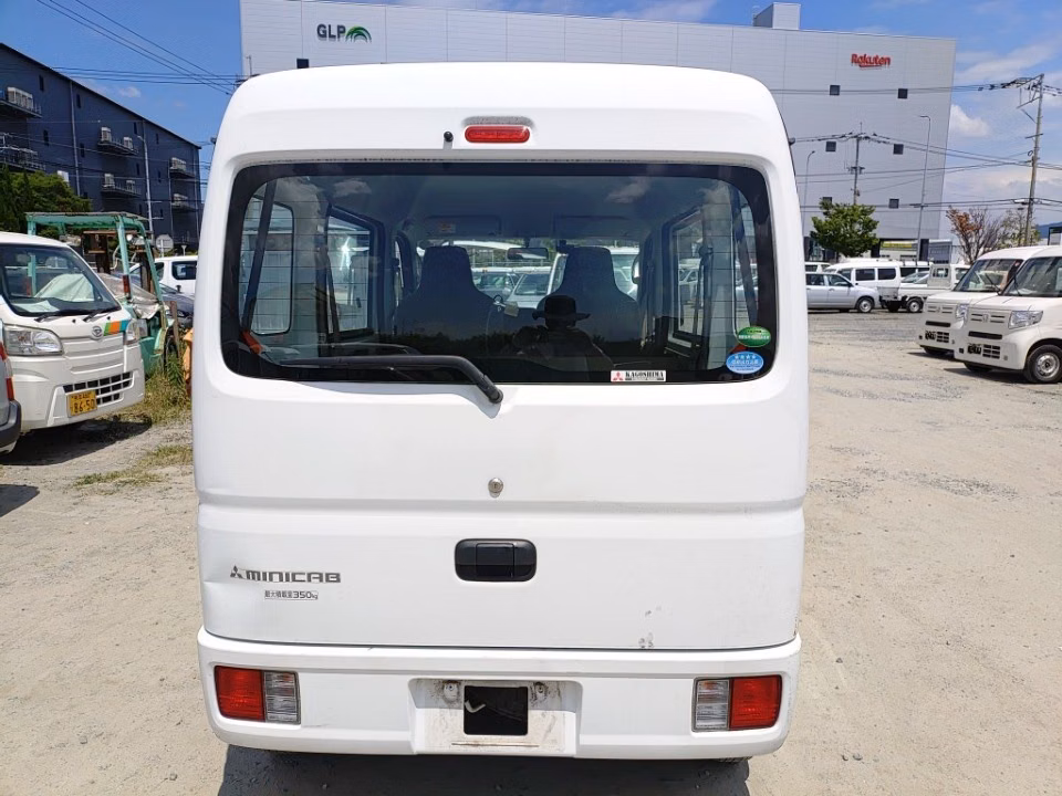 MITSUBISHI MINICAB
