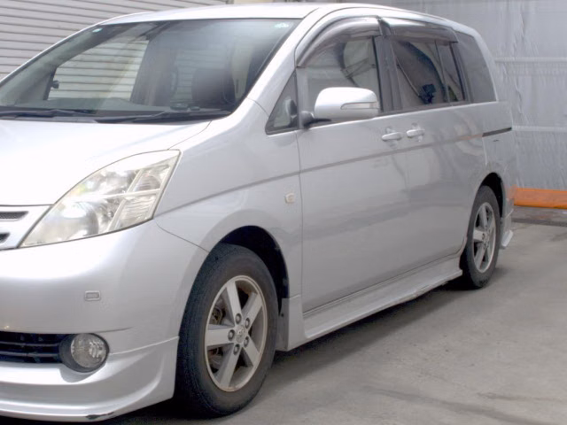 TOYOTA ISIS
