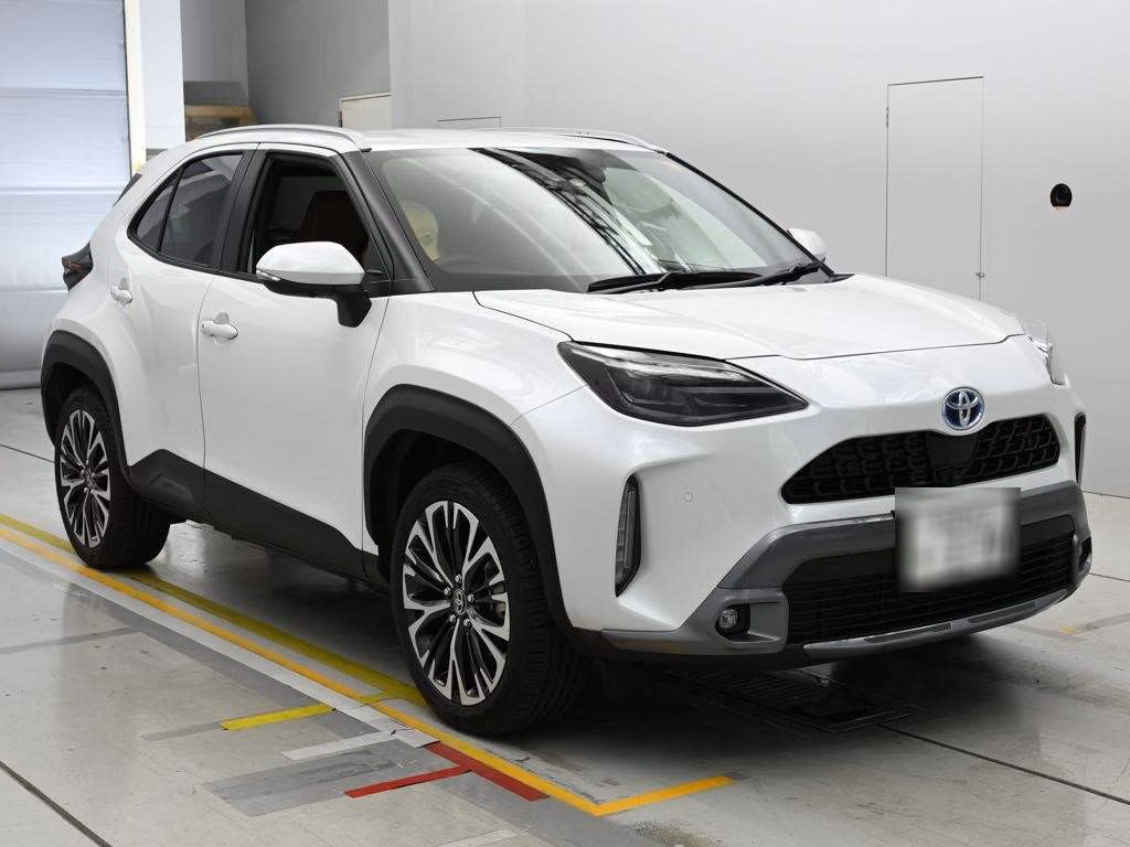 TOYOTA YARIS CROSS