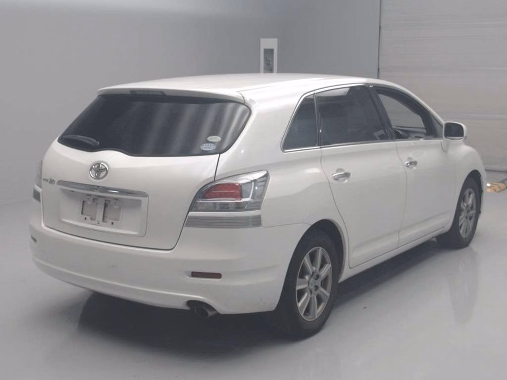TOYOTA MARK X ZIO