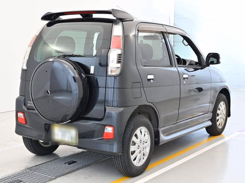 DAIHATSU TERIOS KID