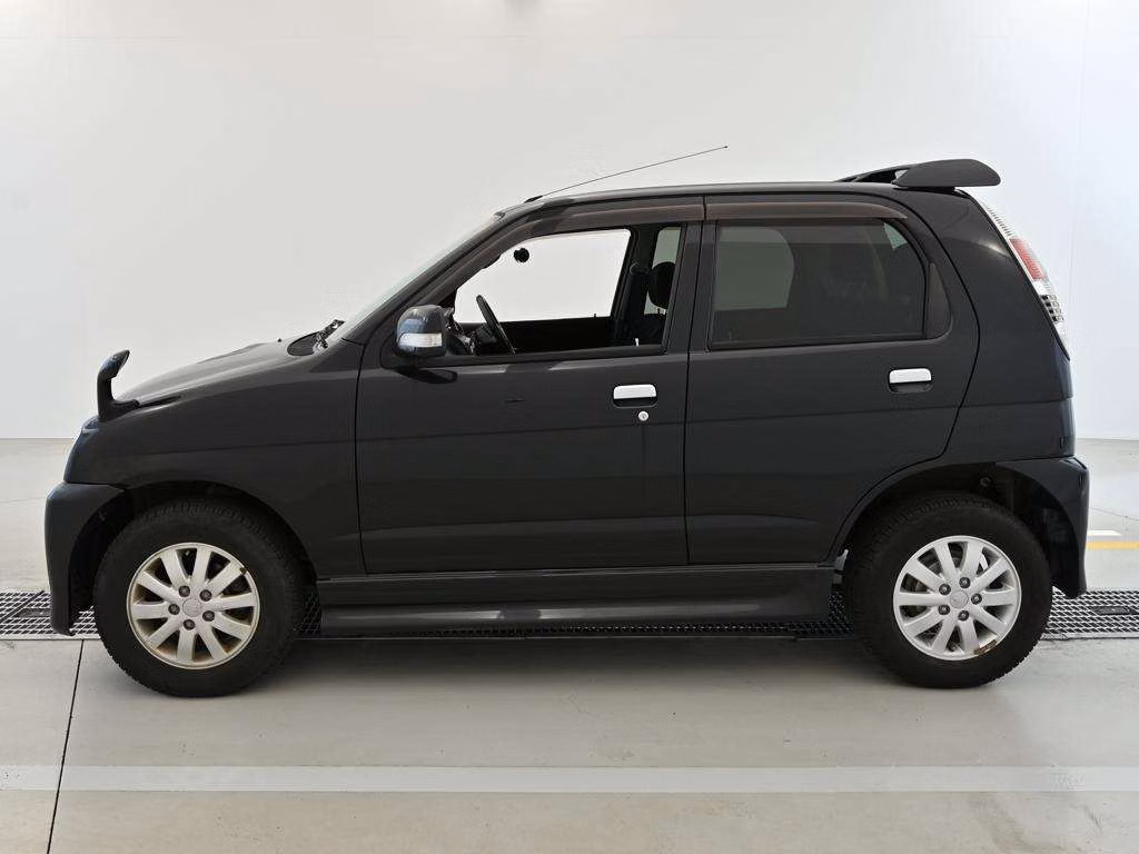 DAIHATSU TERIOS KID