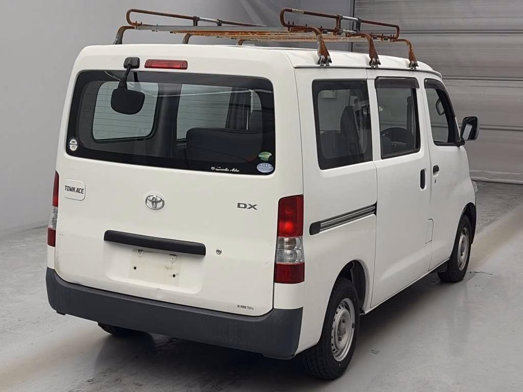 TOYOTA LITE ACE