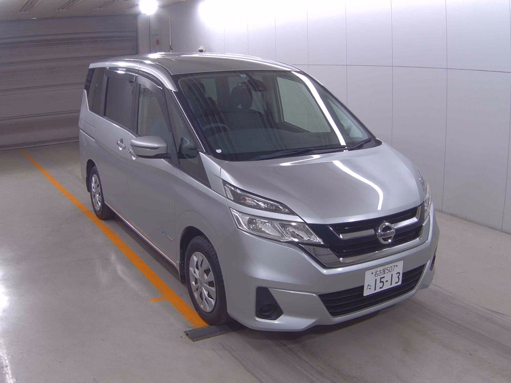 NISSAN SERENA