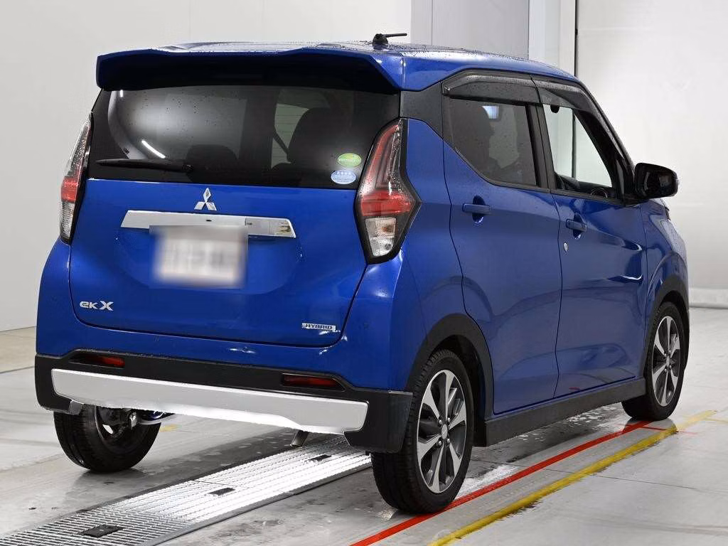 MITSUBISHI EK X