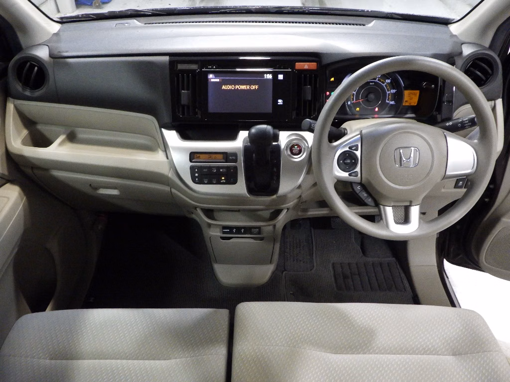 HONDA N-WGN