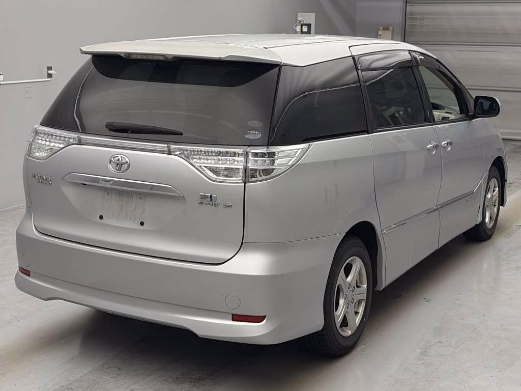 TOYOTA ESTIMA