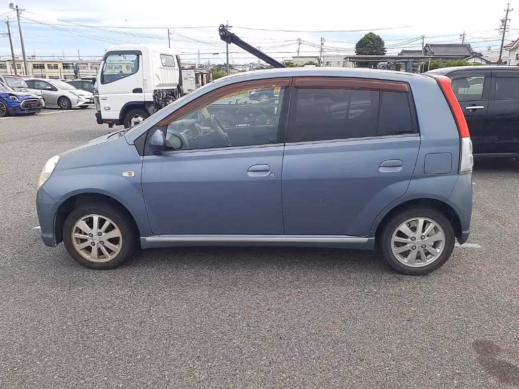 DAIHATSU MIRA AVY