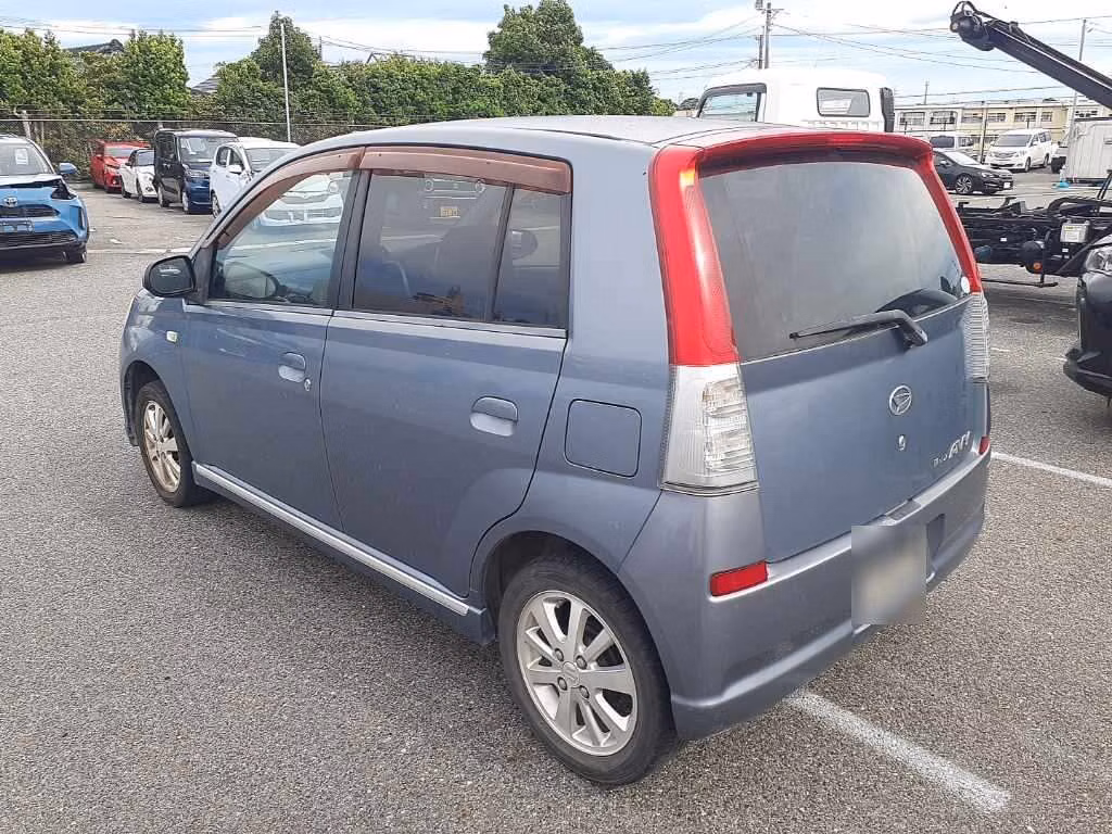 DAIHATSU MIRA AVY