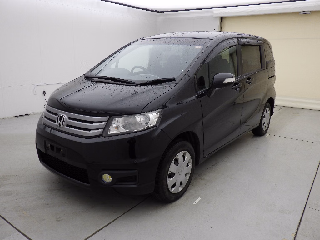 HONDA FREED SPIKE