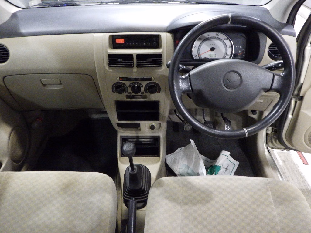 DAIHATSU MIRA