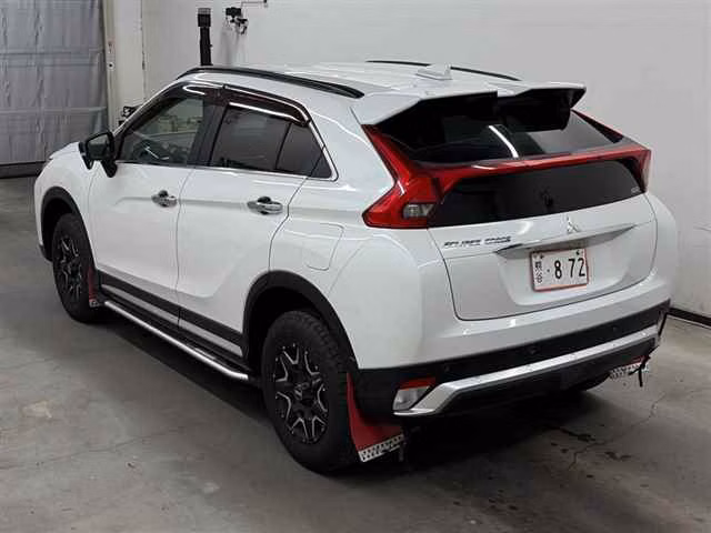 MITSUBISHI ECLIPSE CROSS