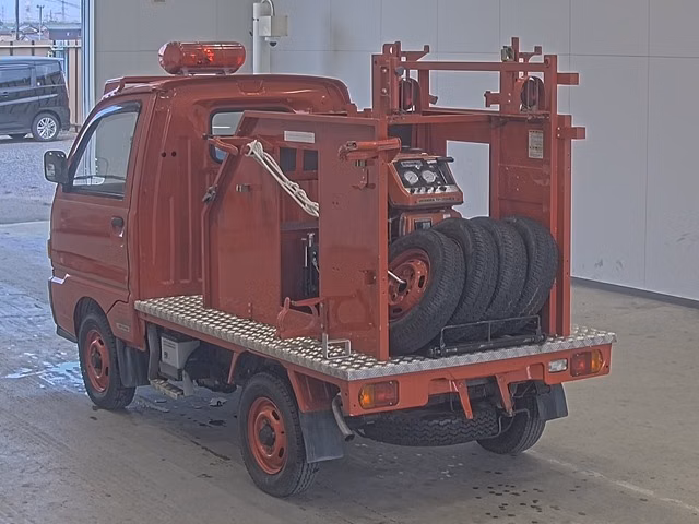 MITSUBISHI MINICAB