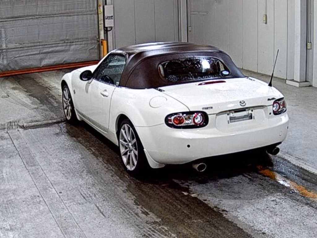 MAZDA ROADSTER
