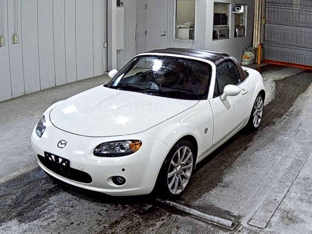 MAZDA ROADSTER