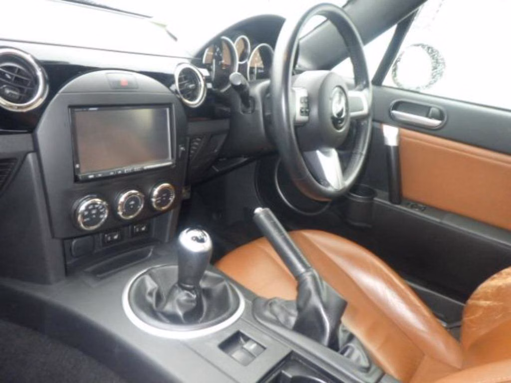 MAZDA ROADSTER