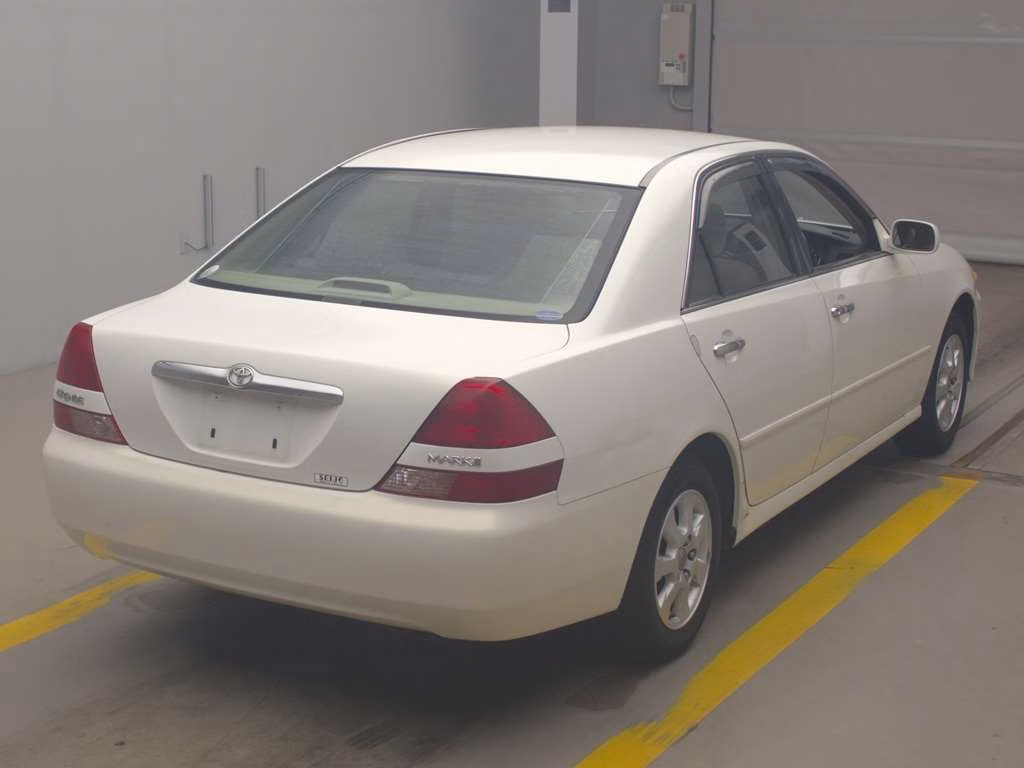 TOYOTA MARK II