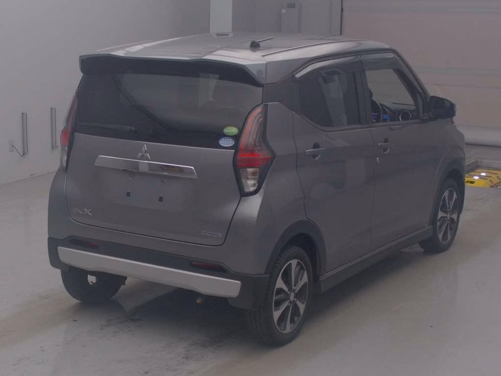 MITSUBISHI EK X