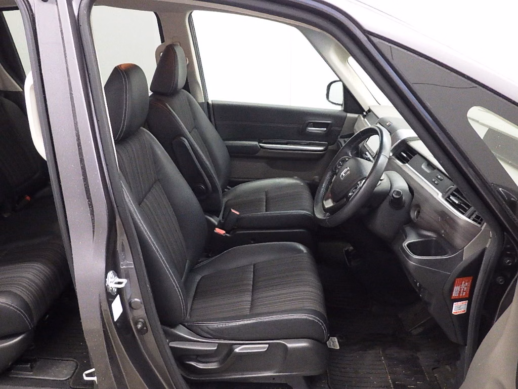 HONDA FREED+