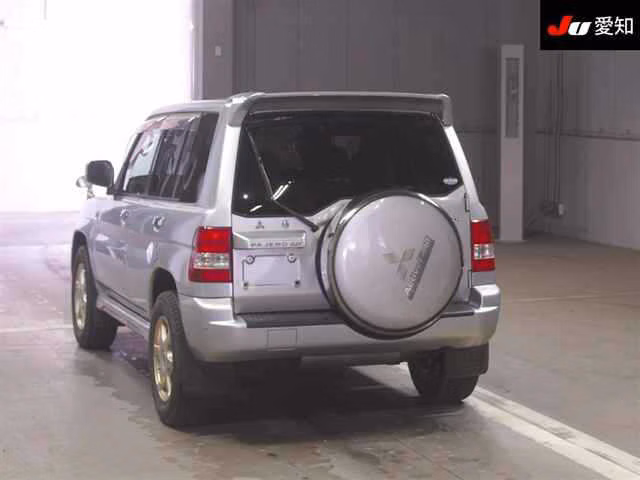 MITSUBISHI PAJERO IO