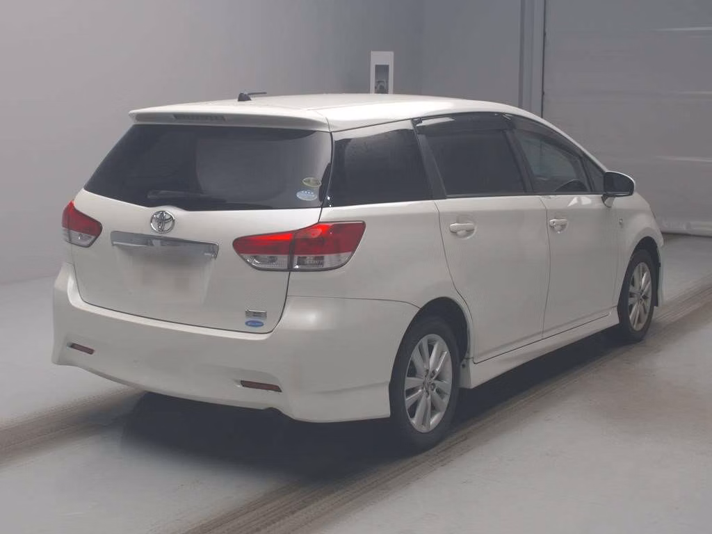 TOYOTA WISH