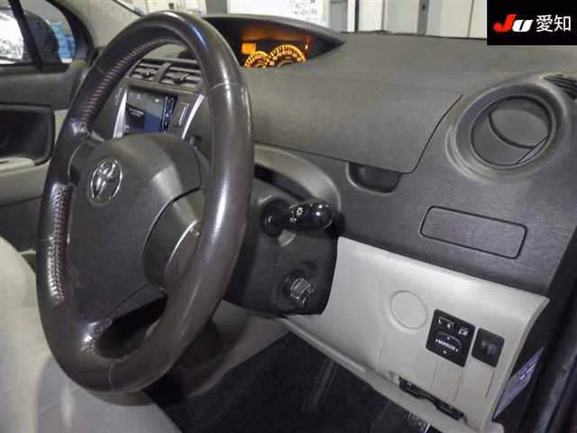 TOYOTA PASSO SETTE