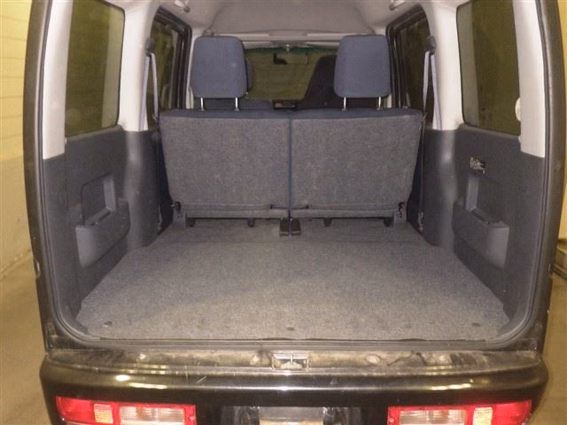 TOYOTA PIXIS VAN
