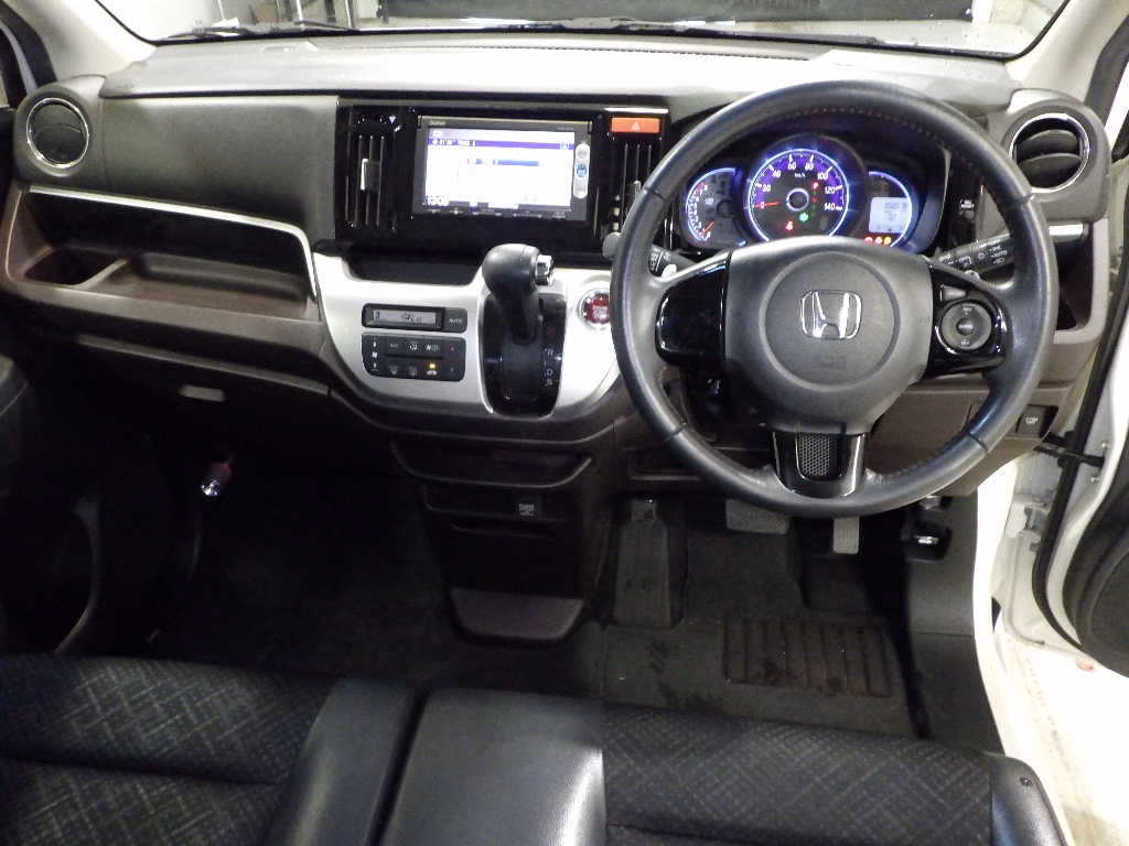 HONDA N-WGN