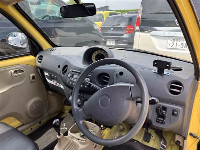 DAIHATSU ESSE